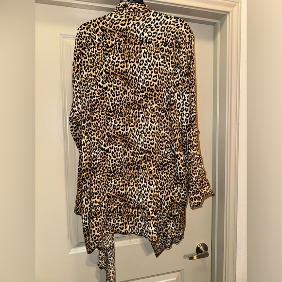 Forever 21 Plus Size Leopard Print Kimono 2XL NWOT - Picture 6 of 13